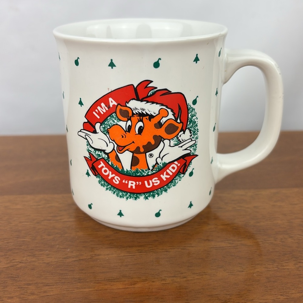 Vintage 1990 Toys 'R' Us Holiday Mug ‘I’m a toys “R” us kid’ Geoffrey giraffe